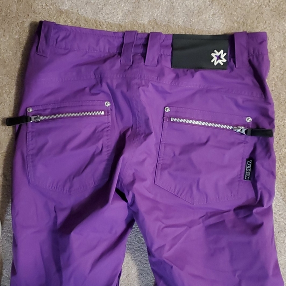 Nikita snowboarding pants - Picture 2 of 4